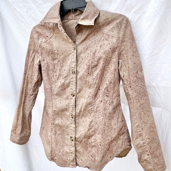 Western Paisley Print Tan and Burgundy Button Down Tortoise Shell Cotton Shirt - Picture 2 of 5